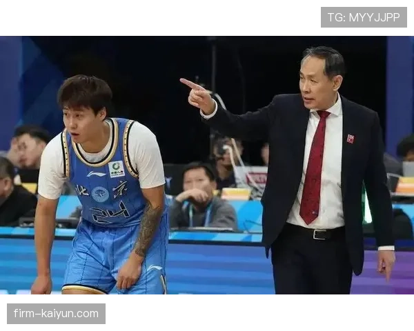 CBA全明星周末票选启动，胡明轩、赵睿领跑后场投票